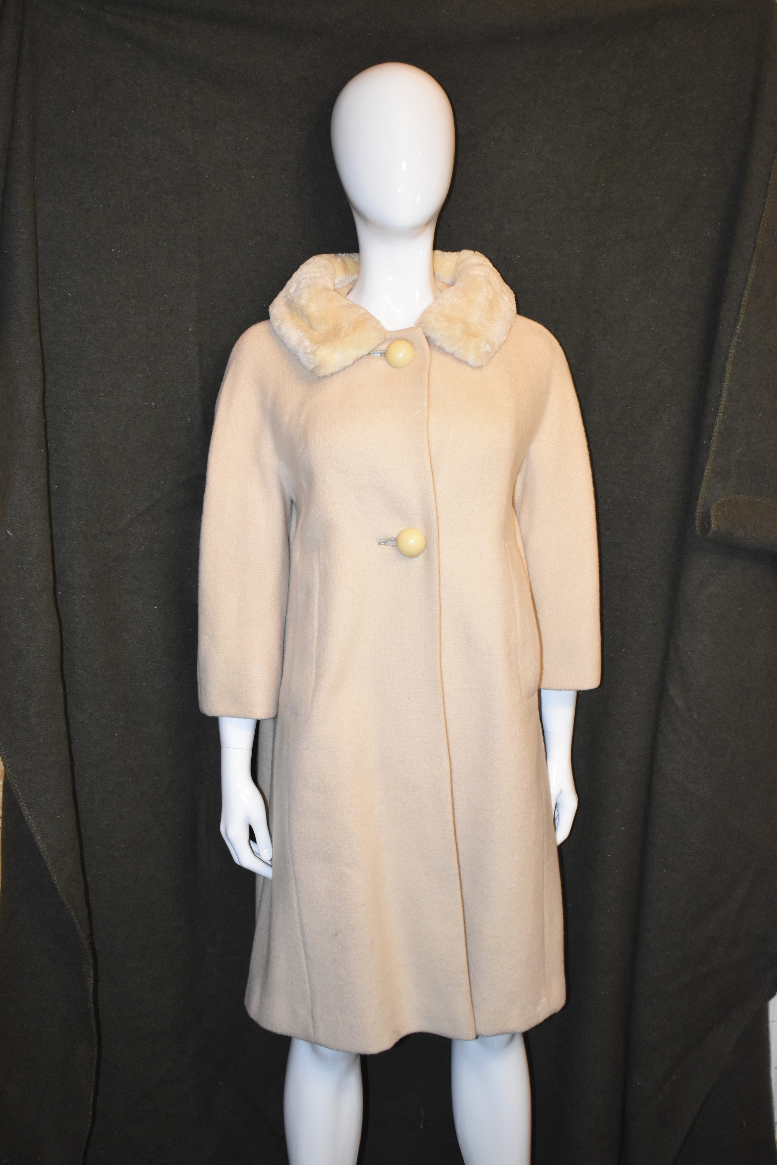 1960s Cream Wool Coat with Fur Collar